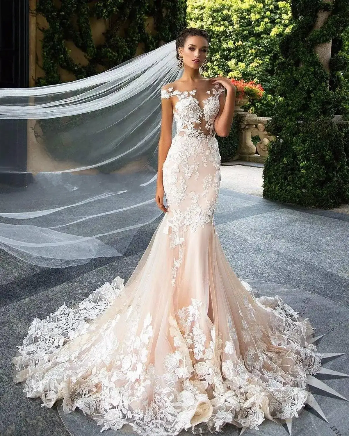 

Elegant Blush Mermaid Wedding Dress Sheer Neck Lace Appliqued Bridal Gowns Bakless Custom Made Vestido de novia Sweep Train