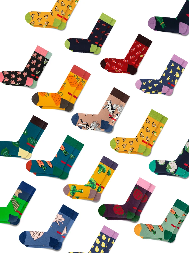 

Beats Banana Funny Socks Crazy Cotton Crew Socks Woman and Man
