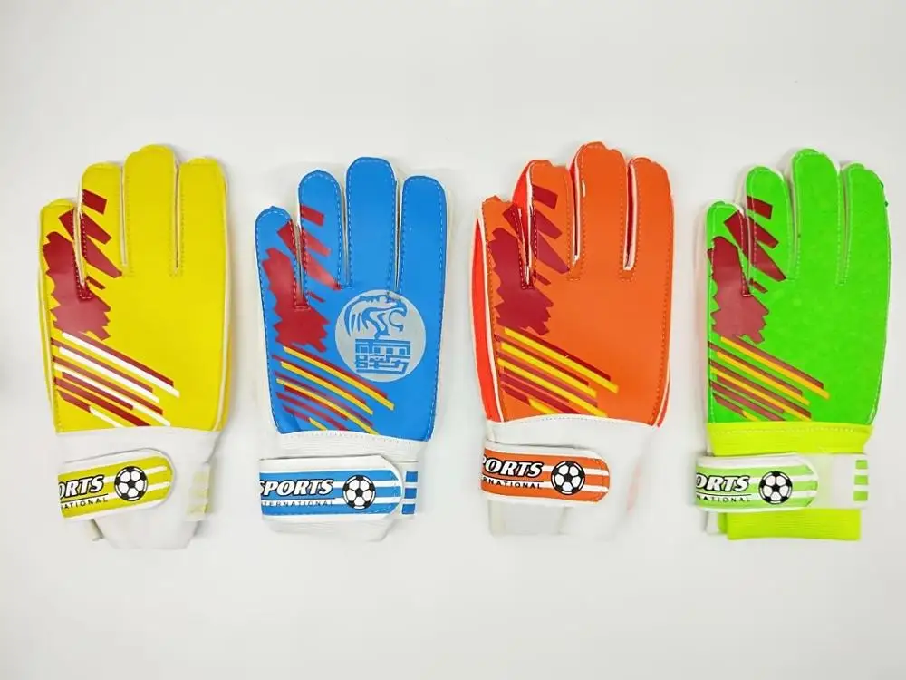 

Kids boys girl Goalkeeper Gloves Anti-Slip Glove Soccer Goalkeeper game Training Gloves Professional Football Goalkeeper