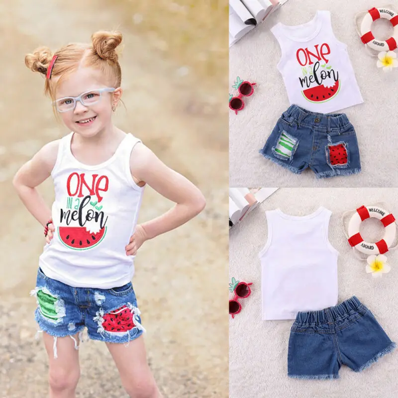 Футболка без рукавов и джинсовые шорты с принтом арбуза|Комплекты одежды для