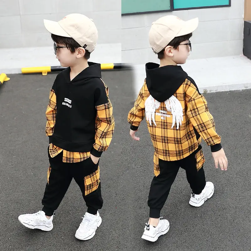 Спортивный костюм для мальчиков на возраст 8-14 лет |