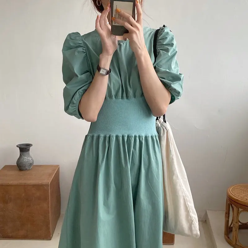 Женское платье средней длины в стиле ретро Alien Kitty однотонное летнее с эластичным