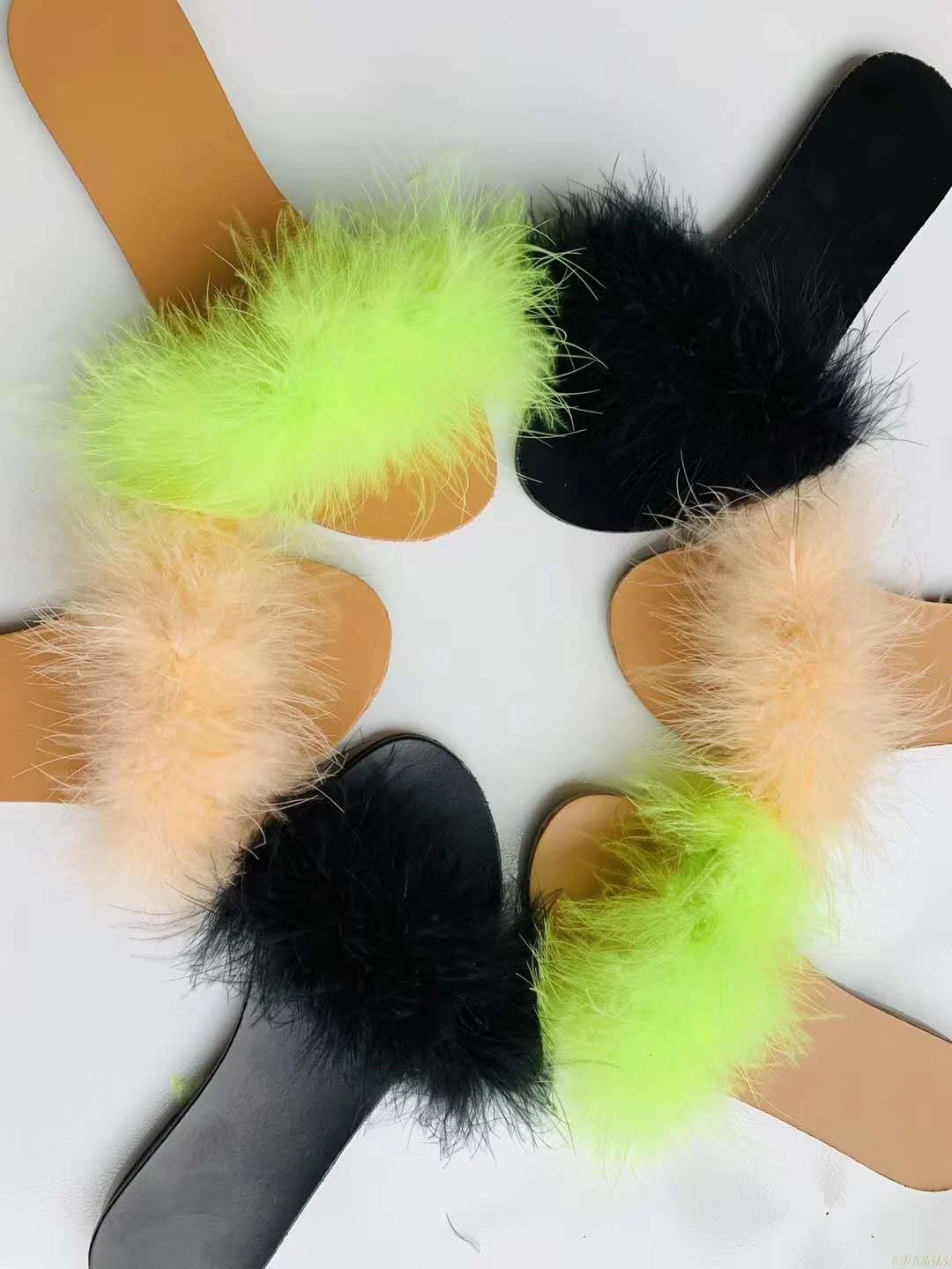

HELASHOR Women Summer 2020 Sandalias Fashion Slip-on Slippers Female Shoes Peep-toe Feather Comfortable Sandals Plus Size 35-43