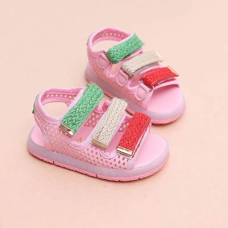 

New Led Kids Soft Breathable Sandals Children's Luminous Lighted Shoes Boy/Girls Colorful LED lights Children Shoes