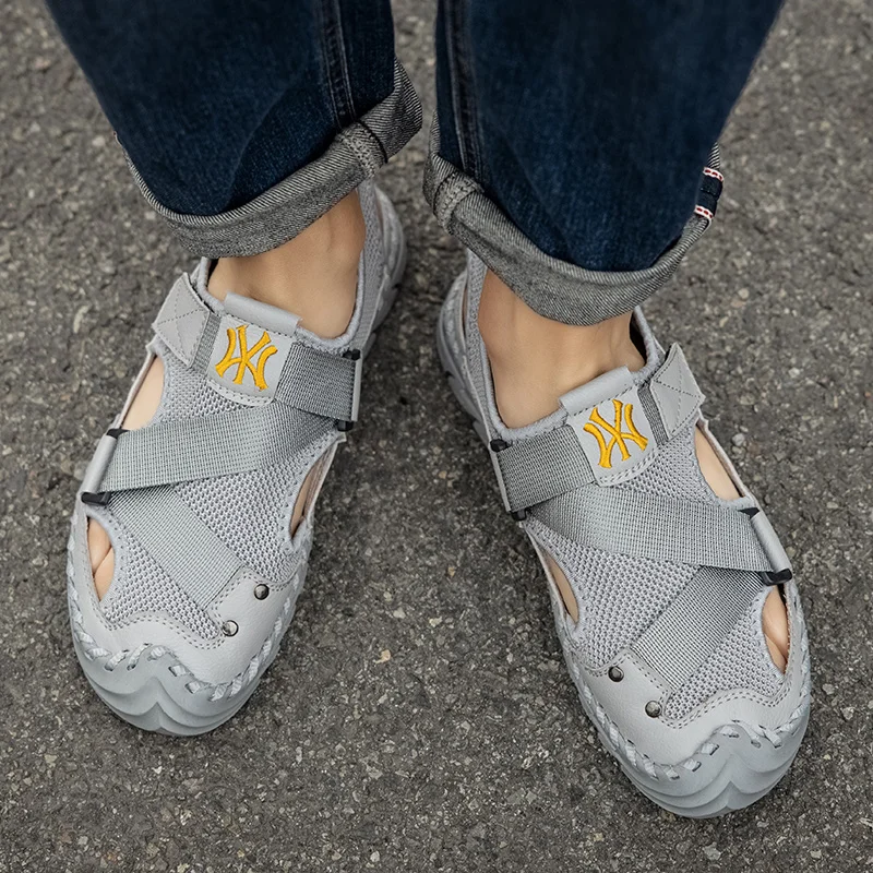 

fashionsandels roman air sandals fisherman toe beach outdoor max hole leather mens summer shoes nike for hollow 2020 work closed