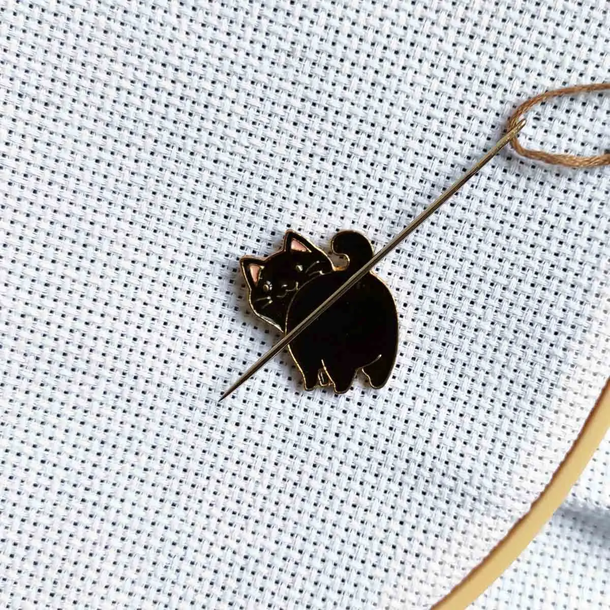 

Миксеры для вышивки крестиком, магнитный держатель для игл с забавной кошкой