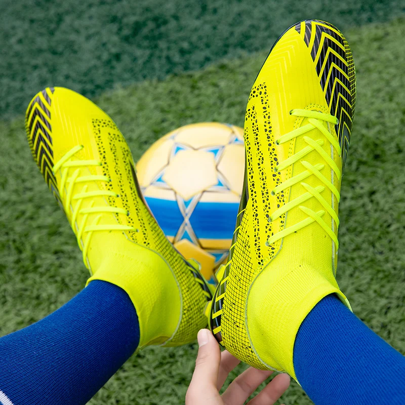 

Top Quality Soccer Shoes Comfortable Football Boots High Ankle Outdoor Sport Training Cleats Men Boys TF/FG Football Boots