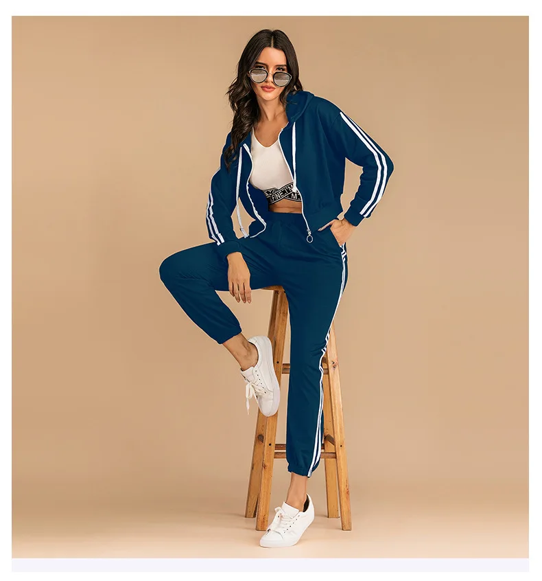 

Sports Suit Women's Autumn And Winter Striped Short Hooded Sweater Casual Pants Two-piece Set Sweatshirt Hoodies Clothes Fashion