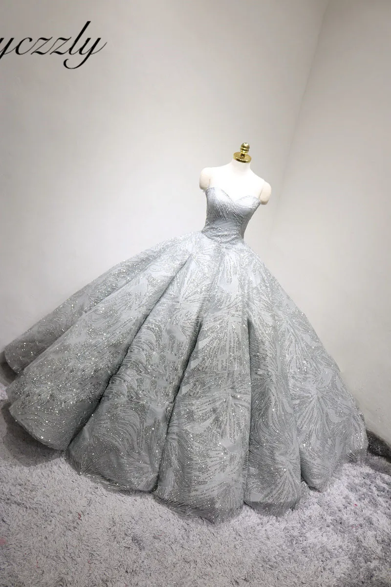 Роскошное блестящее свадебное платье 2019 серое бальное с сердечком пышное