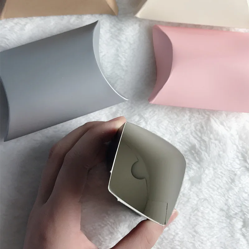 12 шт. бумажные коробки для конфет в форме подушки|Подарочные сумки и упаковка| |