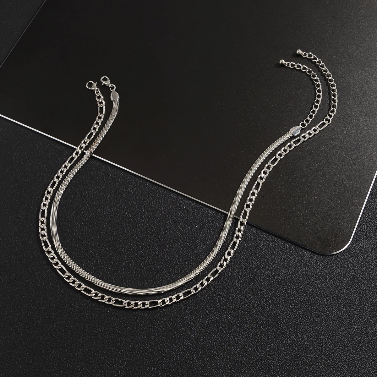 

SHIXIN 2Pcs Layered Simple Snake Chain Necklace Set Punk Short Choker Necklaces for Men/Women Chain on Neck Jewelry 2021 Fashion
