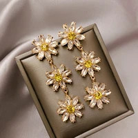 fyuan three flowers crystal drop earrings for women daisy rhinestone earrings fashion party jewelry gifts