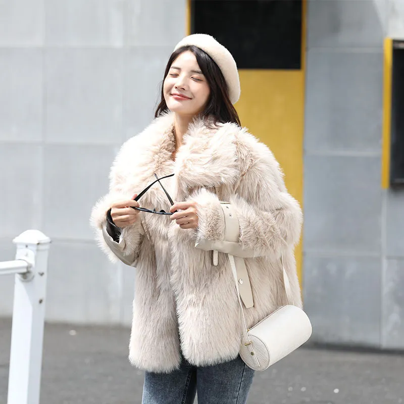 Women Autumn Winter New Fur Coat Fashion Imitation Fox Fur Korean Outer Wear Coat Thick Warm Big Fur Collar Jacket LR2211