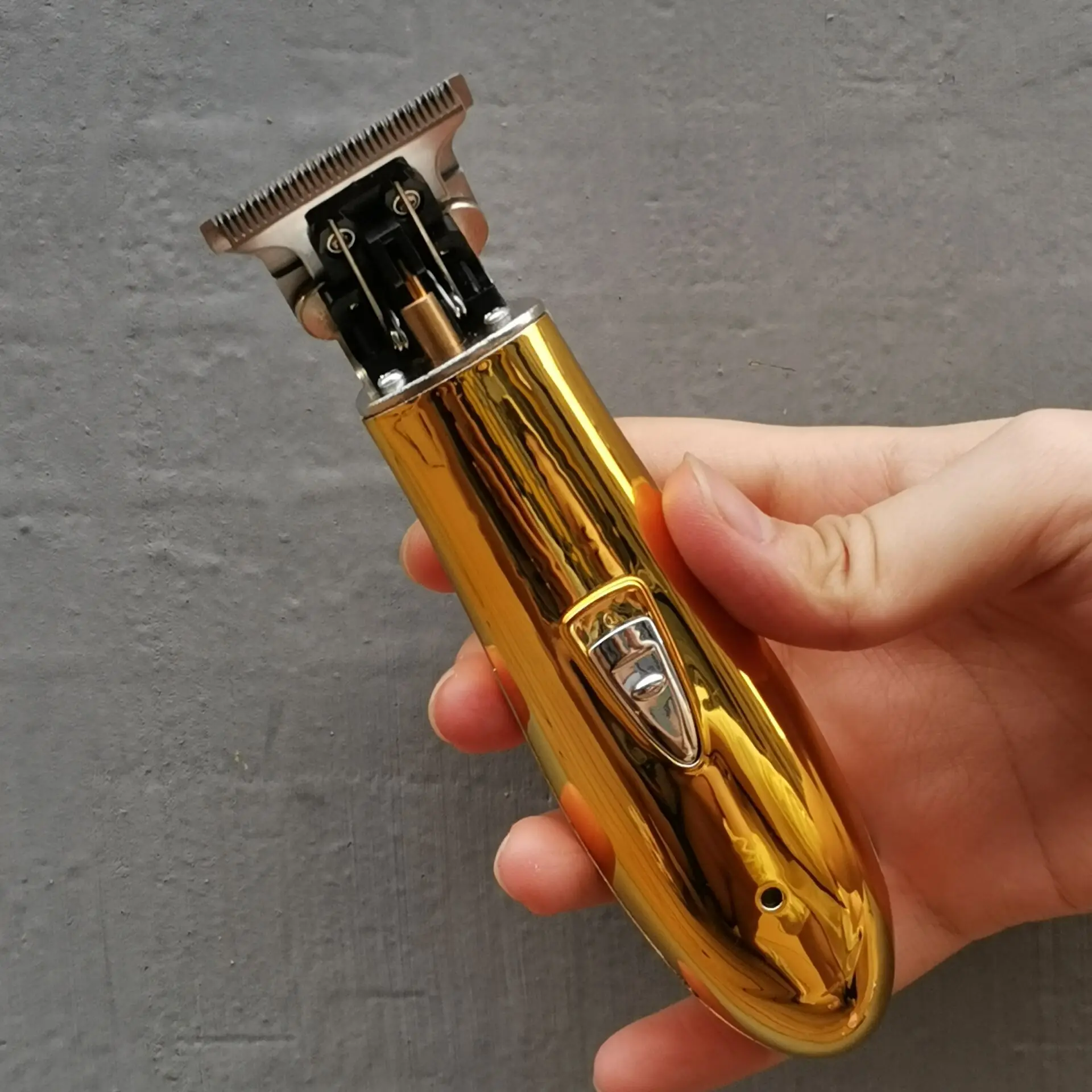 Тонкий Профессиональный литий-ионный Т-образный триммер для стрижки волос