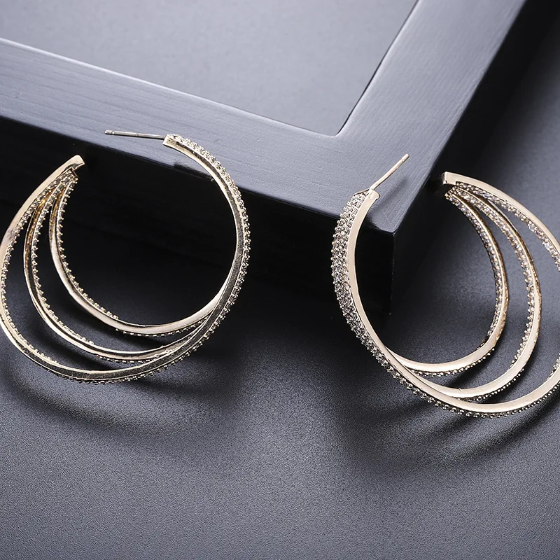 

Earrings female copper micro-inlaid zircon earrings ladies full diamond exaggerated C-shaped multilayer earrings high-end jewelr