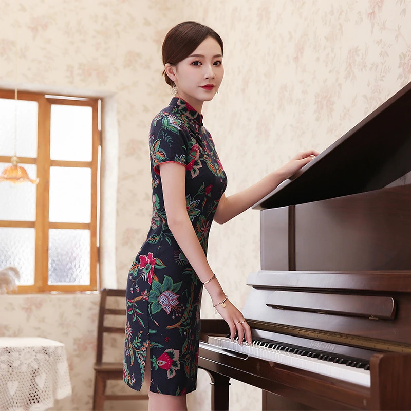 Традиционное китайское атласное платье Cheongsam Qipao для женщин короткий рукав вышивка древний костюм для вечеринок платья для взрослых - Цвет: Color5