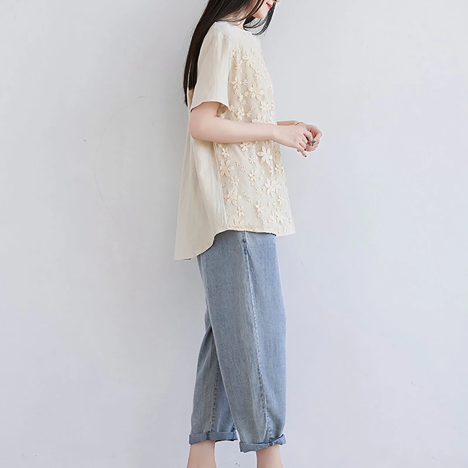 

Fashion Plus Size Lace Blouse Shirts 2021 Summer Women Solid Color Short Sleeves Tshirts Korean Elegant Tops Ladies Clothing