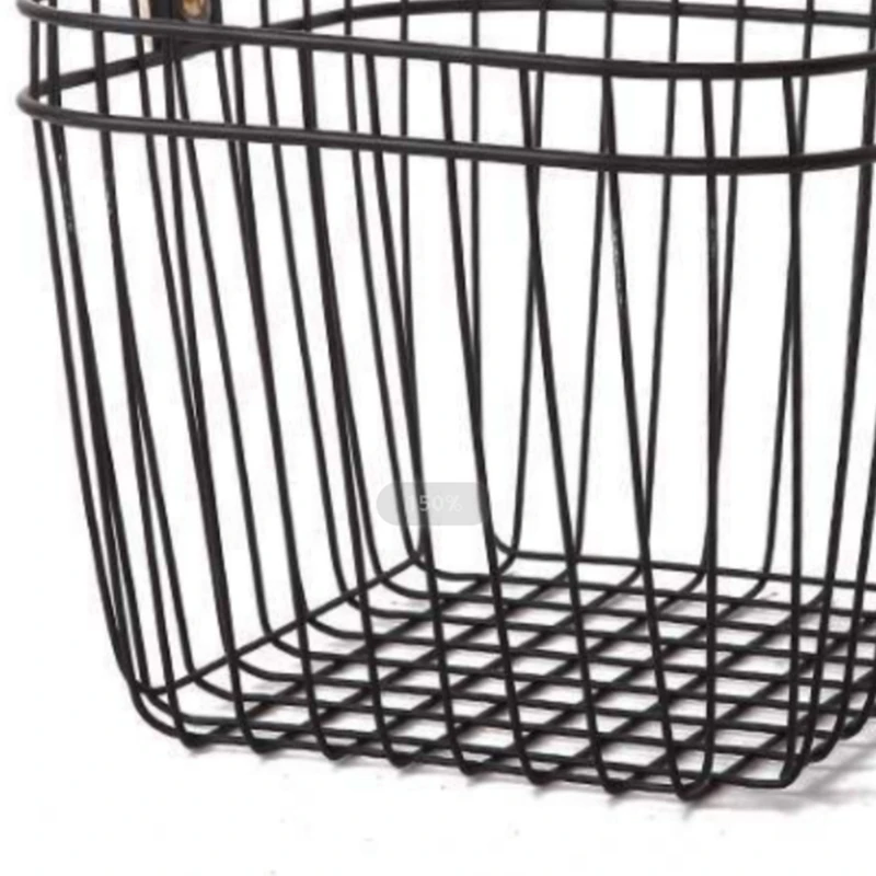 Железная корзина для высушенных фруктов с деревянной ручкой | Дом и сад