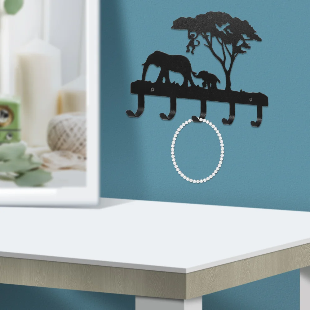 

1Pc Decorative Clothes Hanger Animal Pattern Hook Wall Storage Hook (Black)