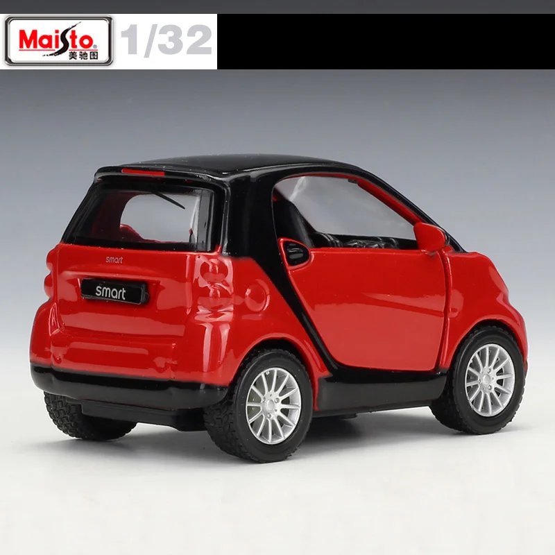 Масштаб 1:32 smart fortwo детский литый под давлением автомобильный двигатель тянущийся