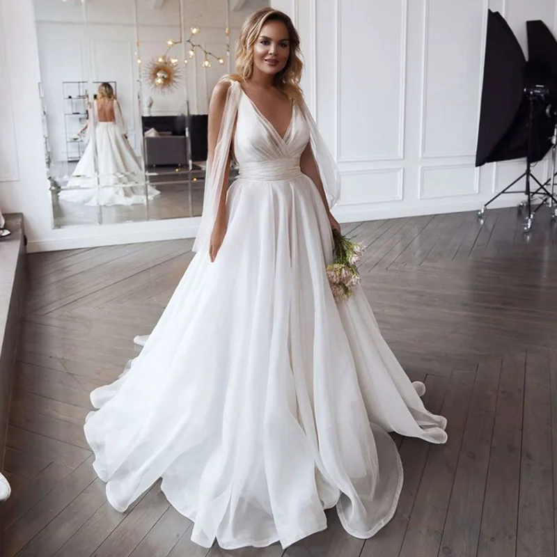 2021 On Sale Graceful White A Line Bridal Wedding Gowns Plunge V Neckline Sleeveless Wedding Dress for Bride Open Back Pleating
