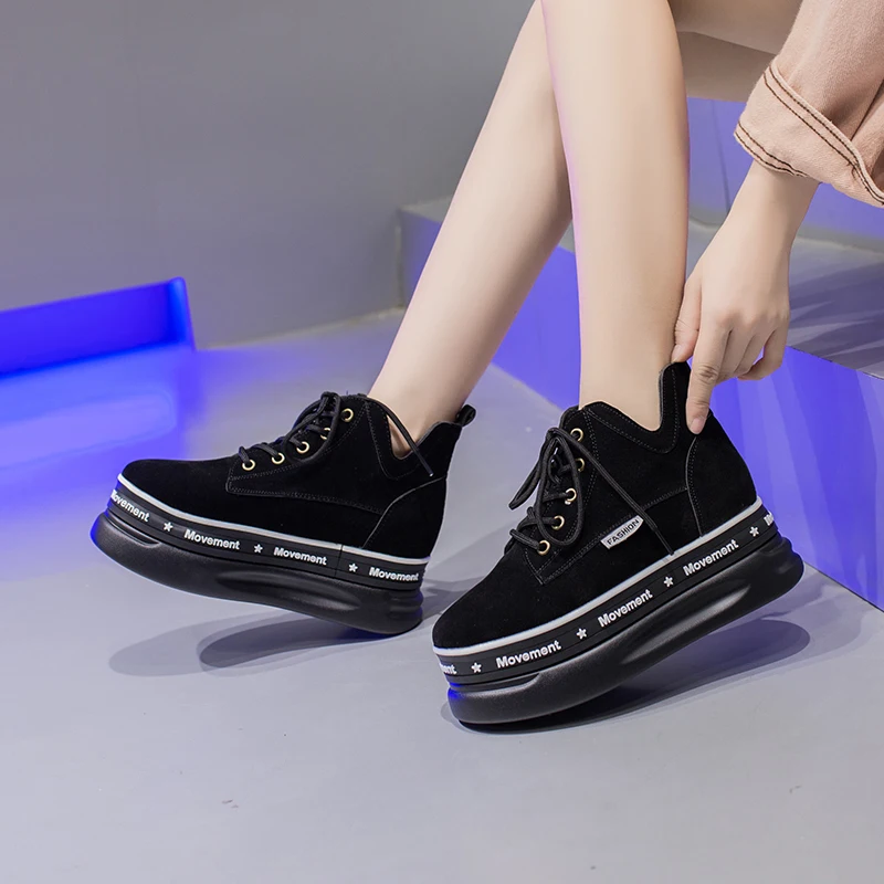 Чёрный коричневый замшевые туфли на толстой подошве с высоким берцем женские