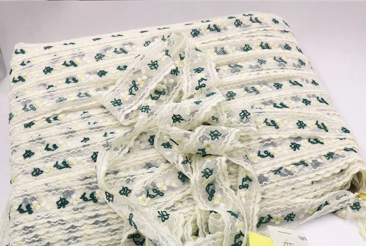 Кружевное украшение цвета слоновой кости 3 см 10 м | Дом и сад