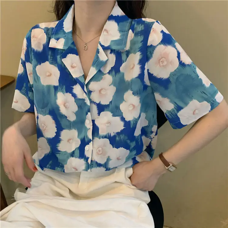 

Short Sleeve Women Girl Kawaii Harajuku Blouse Vintage Shirt for Women Tops Clothes Elegant Ladies Button Up Shirt Summer 2021