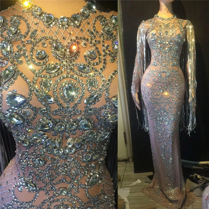 Женское платье с длинными кисточками длиной до пола разрезом для ночного клуба