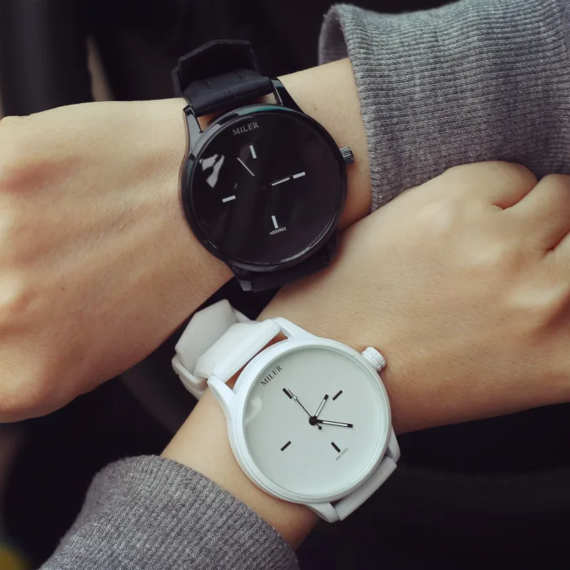 

Simple black white quartz watches women minimalist design silicone strap wristwatch big dial women's Vogue creative watch