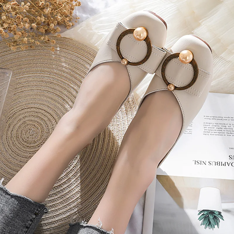 Весенняя обувь 2020 года Женская на плоской подошве Модные дизайнерские