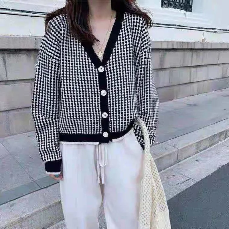 

Женский свитер с длинным рукавом, с V-образным вырезом, на пуговицах, с рукавами «летучая мышь», осень кардиган с узором "гусиные лапки"