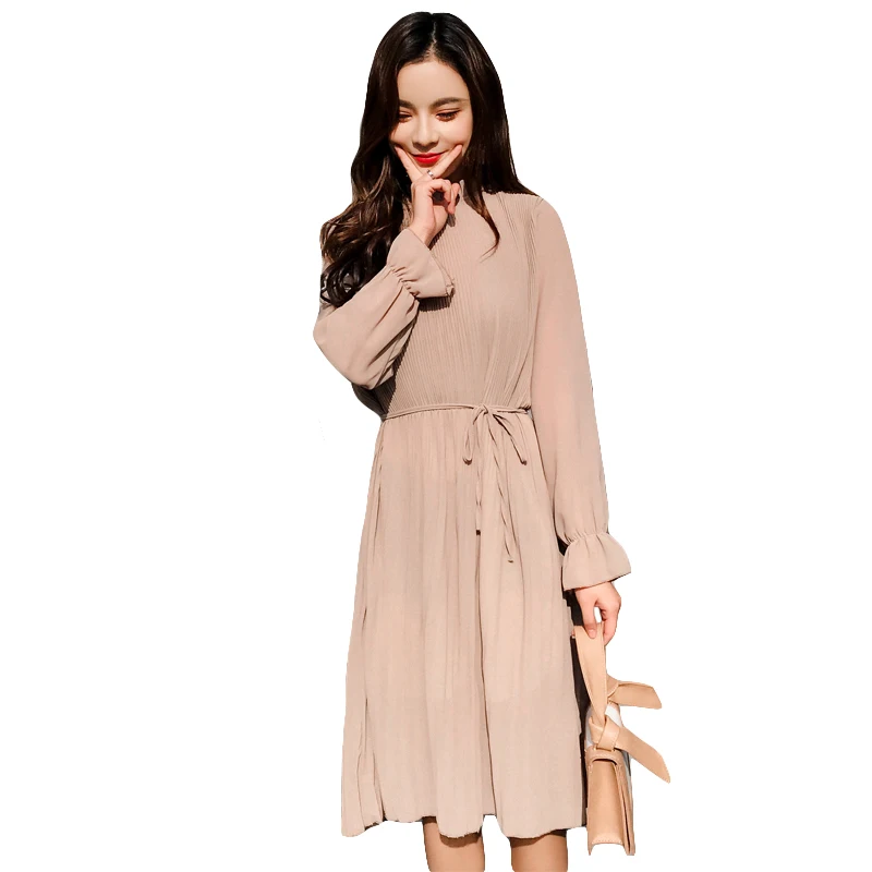 Женское шифоновое платье с длинным рукавом и поясом плиссированное со стоячим