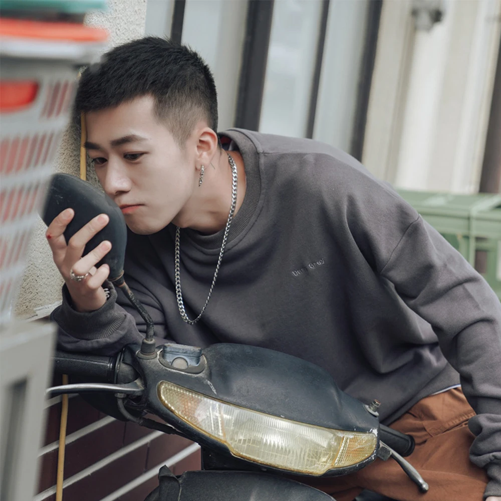 

Men Sweatshirts Pullover Spring Autumn Casual Loose High Quality Solid Color Fashion