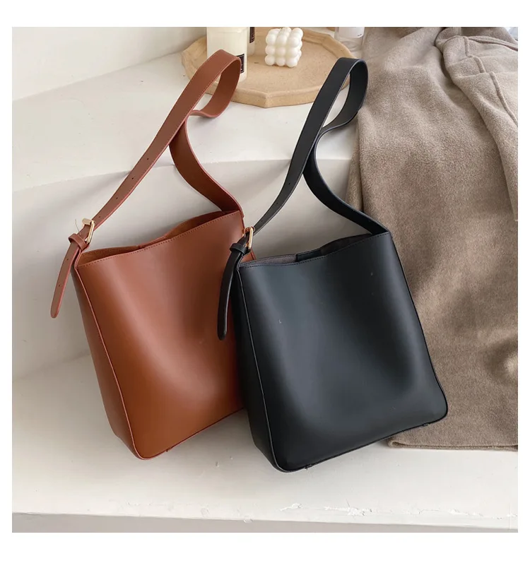 

ins Vintage Pu Leather Shoulder Bags for Women Fashion Large Capacity Crossbody Bags Women's Solid Color sling Bucket Handbags