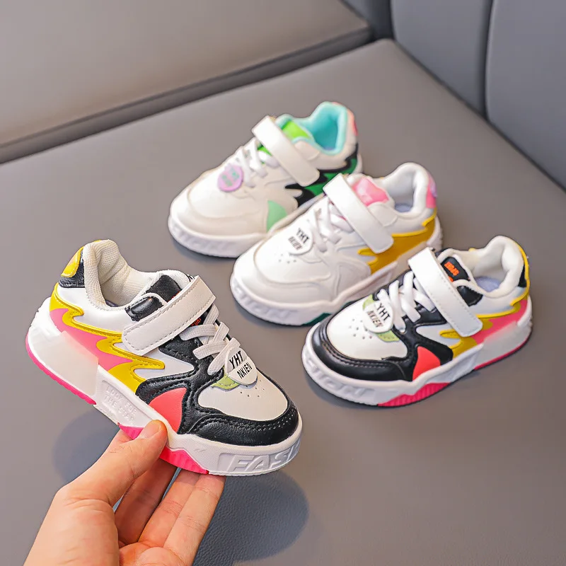 

Children's Fashion Sports Shoes Boys Girls Running Breathable Outdoor Kids Shoes Lightweight Sneakers Shoes Unisex Casual Shoes