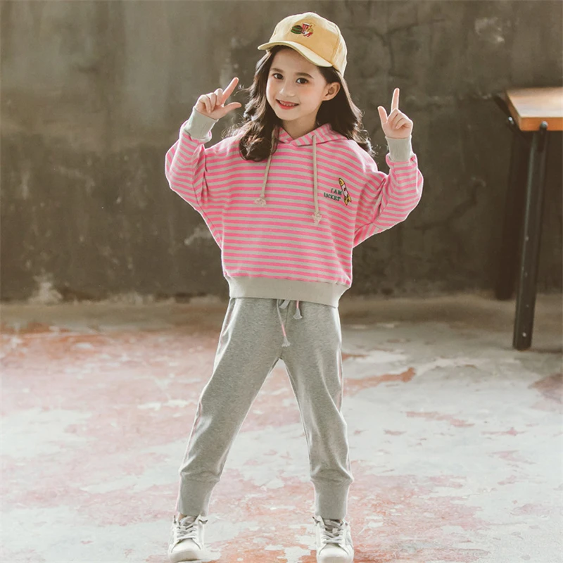Комплект одежды для крупных девочек модная Осенняя Спортивная одежда маленьких