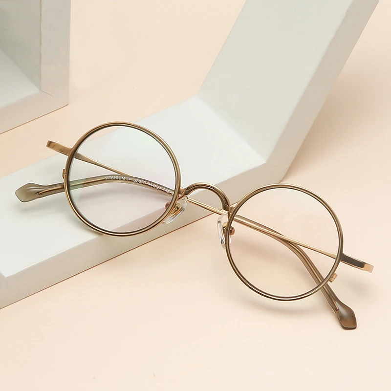 

Eyewear & Accessories