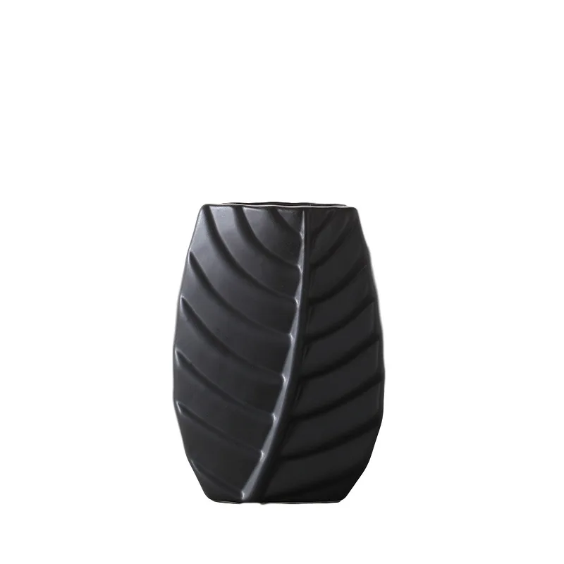 

Simple creative Joe moved to the new home ceramic crafts living room home decoration leaf model room decoration