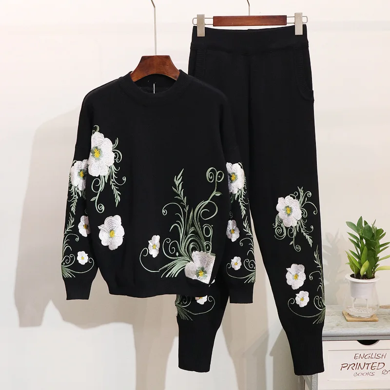 High Quality Winter 2 Piece Sets Women Embroidery Knitted Sweatshirt Pant Suits Elastic Waist Pant Pullovers Tracksuit Femme