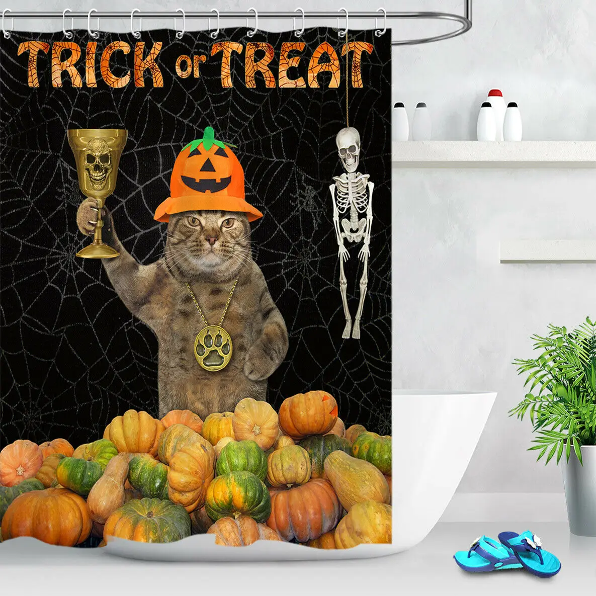 

Хэллоуин тыквы Милая кошка фотография с фотографией