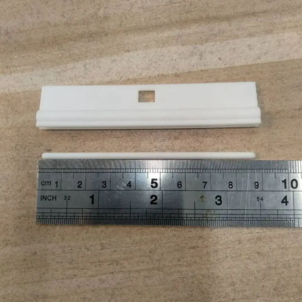 Вешалка планка для J & H 6 упаковок крепления на крючке 3 5/89 мм пластмассовая