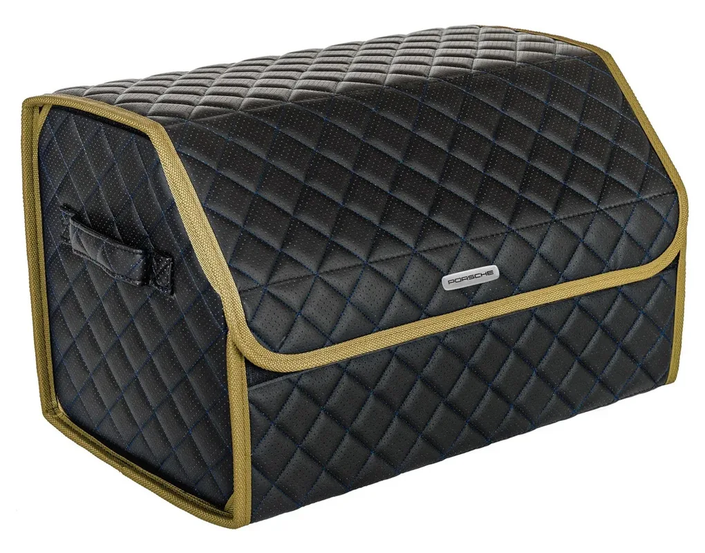 Цена Сумка-органайзер в багажник автомобиля из перфорированной экокожи черная с синей нитью ViceCar с логотипом PORSHE (бежевый кант)