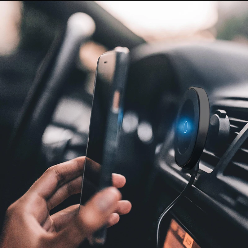 

QI Wireless Charger Car Phone Holder For iPhone 12 Pro Max Mini Fast Wireless Charging For Magsafe Magnetic Wireless Car Charger
