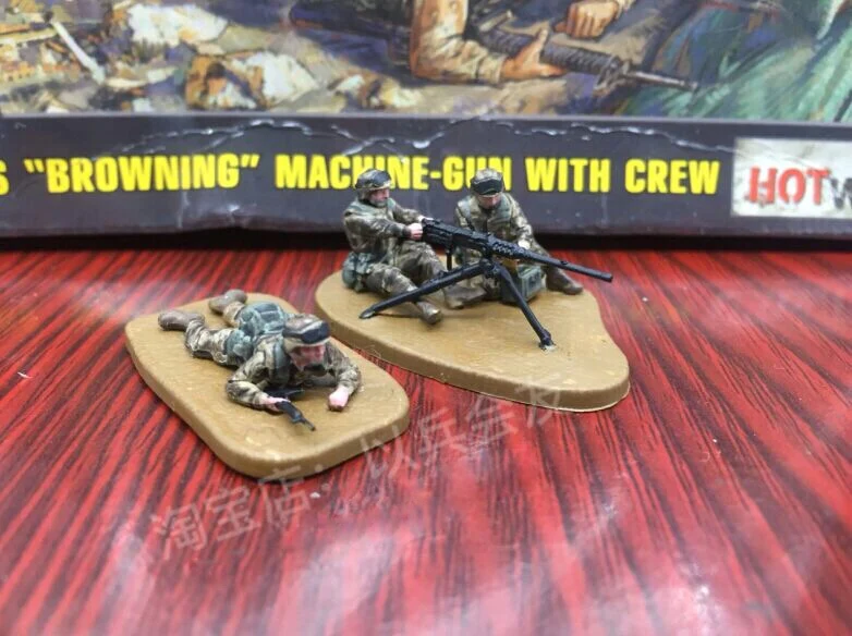 

1:72 die-cast resin model American modern special forces soldier 3 characters color resin model free shipping