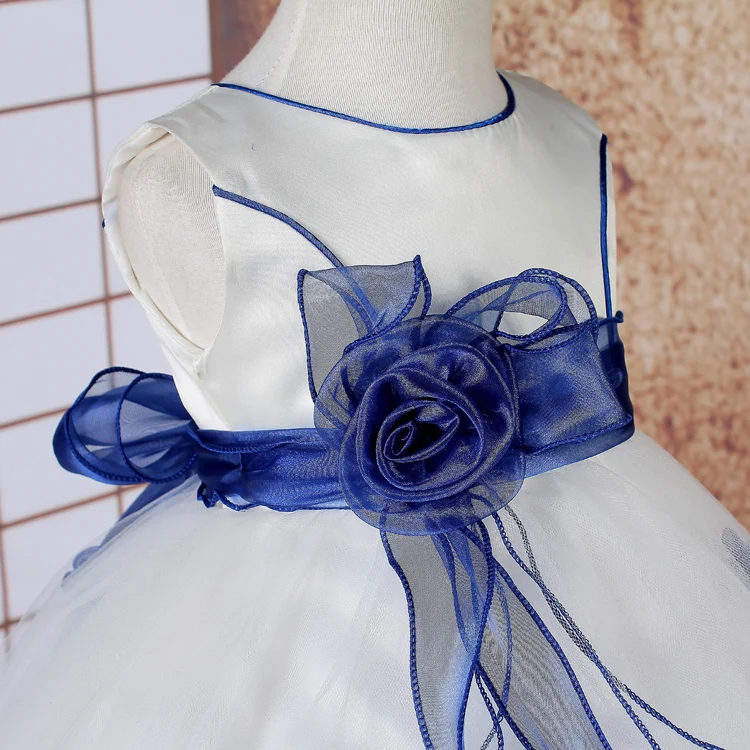 Пышное платье детское официальное бальное для девочек лоскутное с цветочным