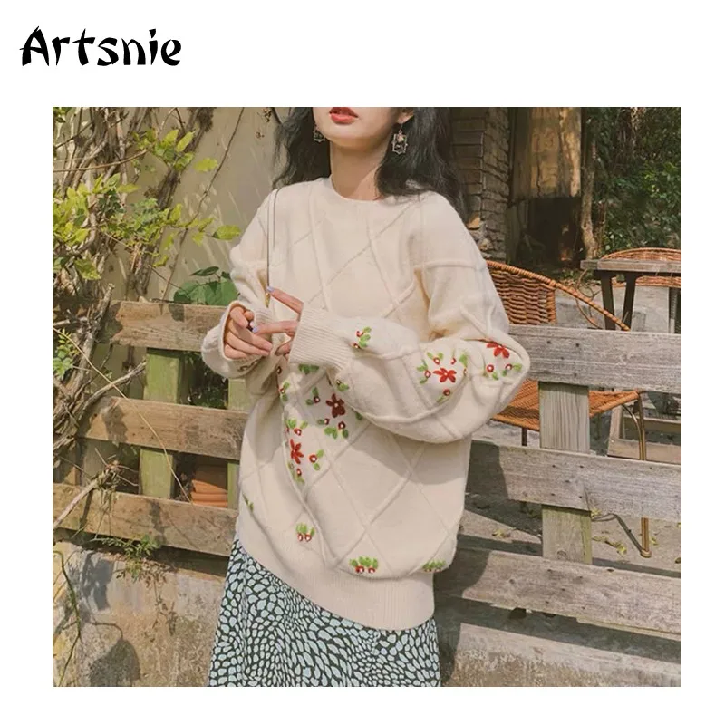 

Artsnie vintage casual embroidery sweater women winter 2020 o neck lantern sleeve pull femme hiver sweet oversized sweater jumpe