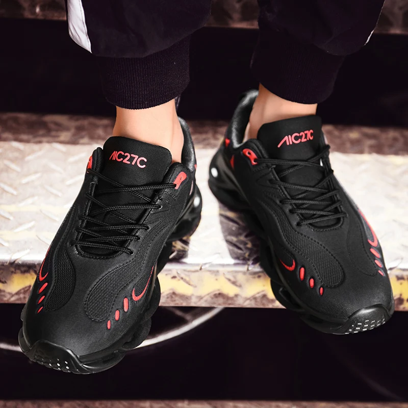 

Men's Sports Shoes Sapatos Casual Sneakers For Men Shoes Fashion Light Breathable Black Mens Slip On Mesh Summer Leisure