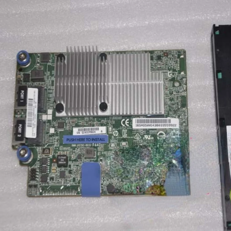 

Карта массива HP 380G9 P440AR 749796-001 726738-001 815983-001CD