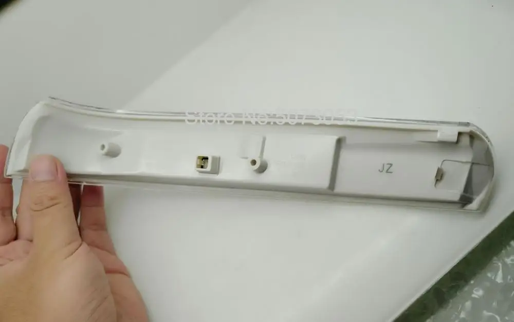 Светильник для зеркала заднего вида левый и правый Chevrolet Captiva 2007-2016 | Автомобили